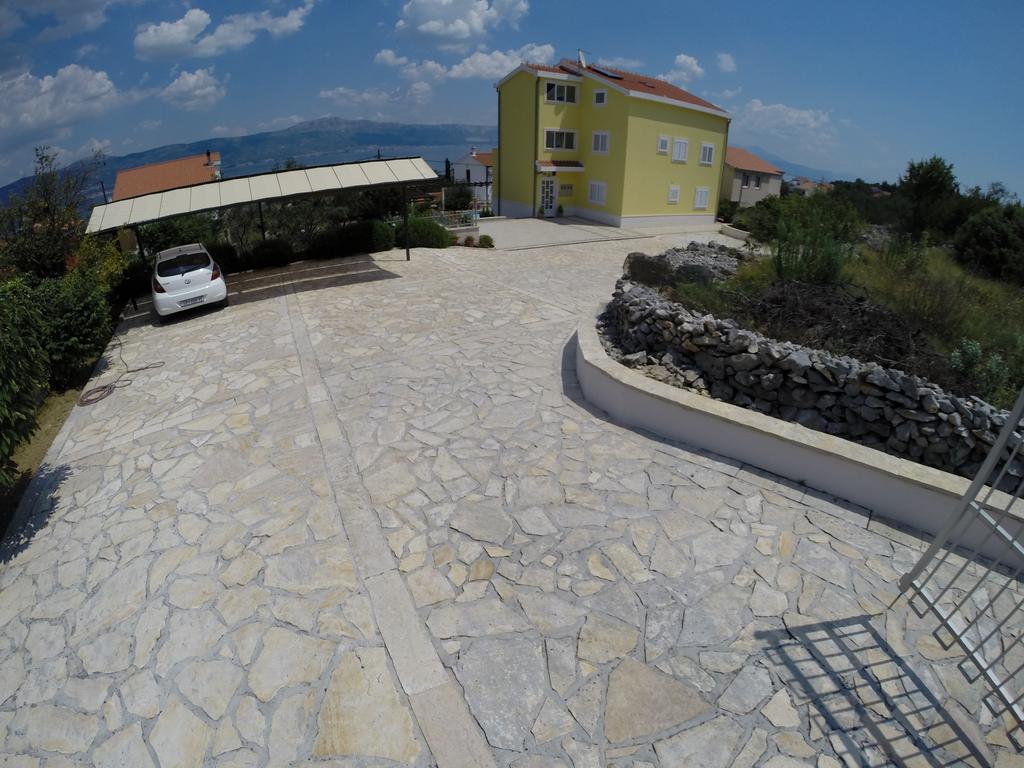 Apartments Romana Slatine Exterior foto